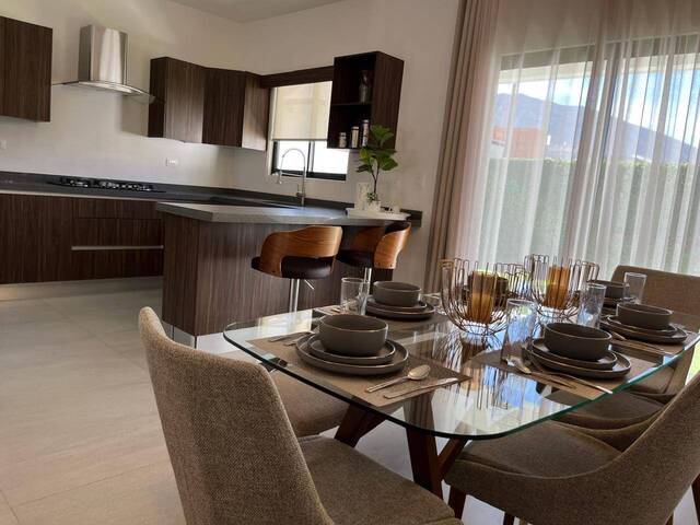 Casa para Venta en García - 5