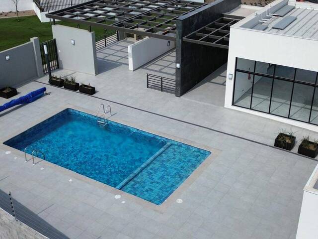 Casa para Venta en García - 4