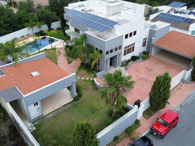 Venta en sierra alta - Monterrey