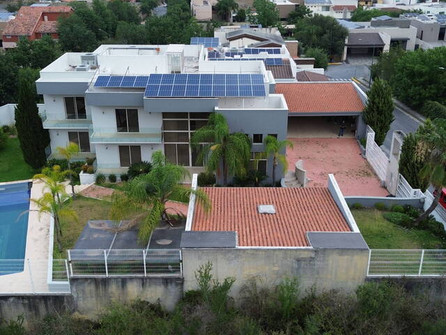 #30 - Casa para Venta en Monterrey - NL - 2