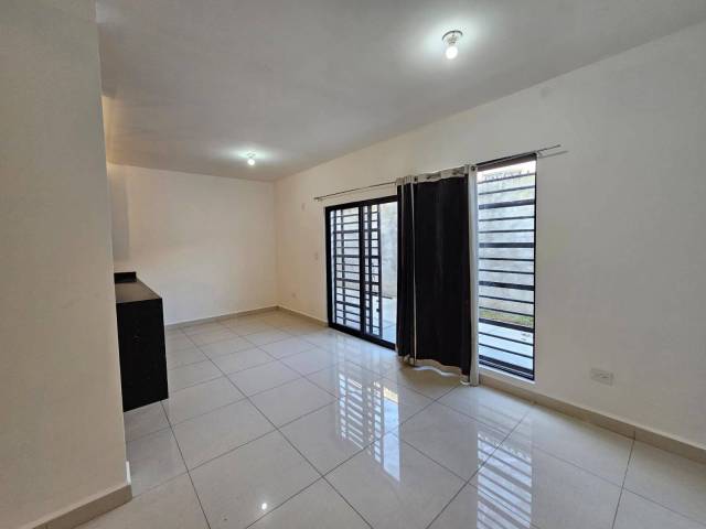 #37 - Casa para Venta en García - NL - 3