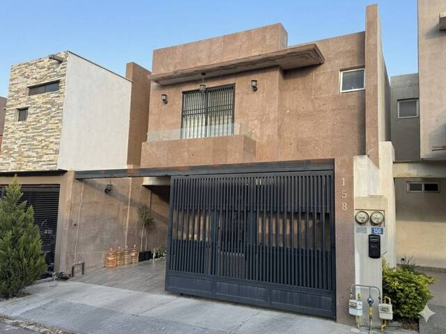 #39 - Casa para Venta en García - NL