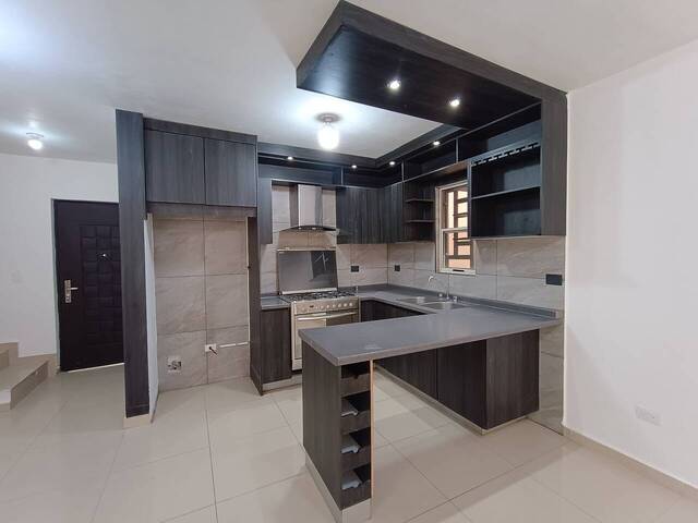 #44 - Casa para Venta en Guadalupe - NL